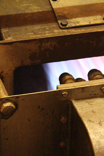 Image of the flames that cook the beans